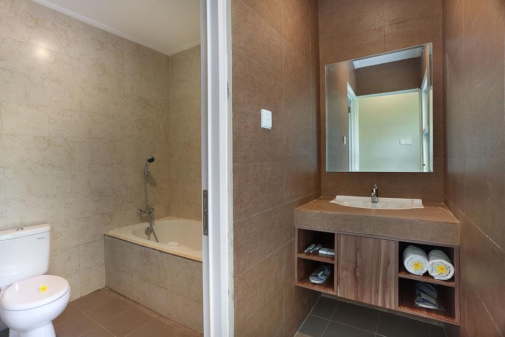 Askara Canggu Townhouse Luaran gambar